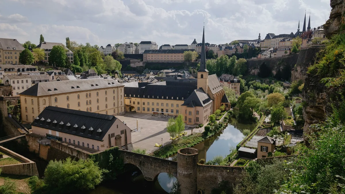 Lüksemburg